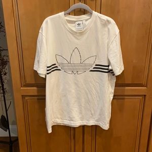 Men’s adidas T-shirt, size m